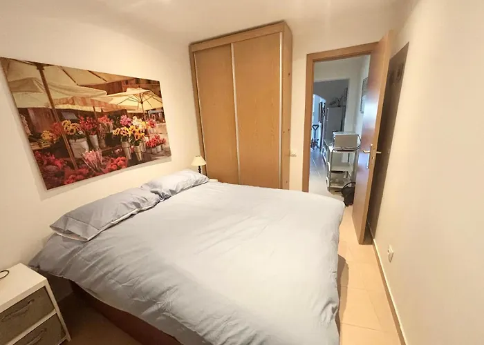 Charming Flat Near Sta Apolónia Station